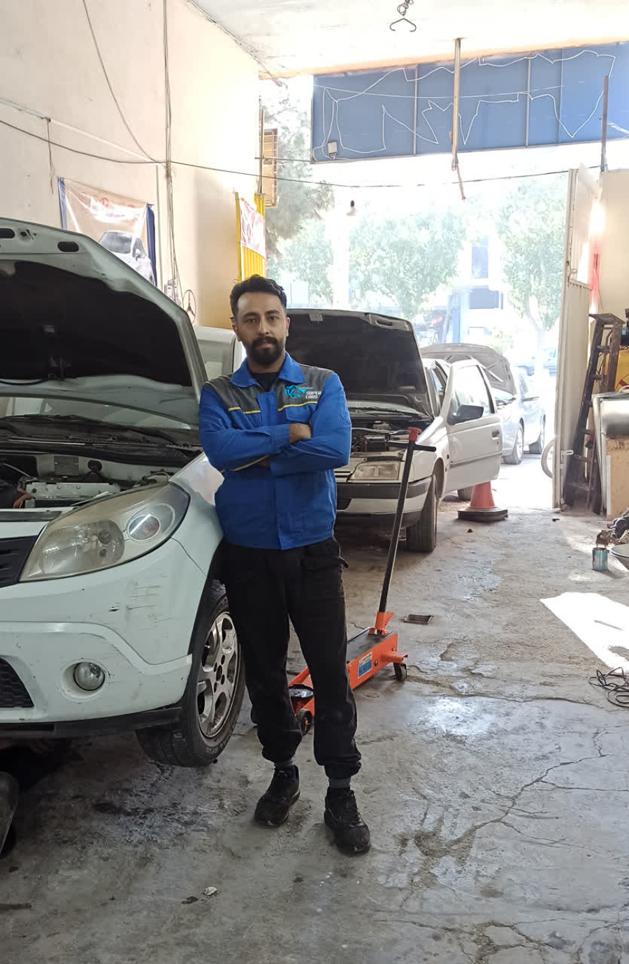 احسان شاهمرادی:مدیریت مجموعه